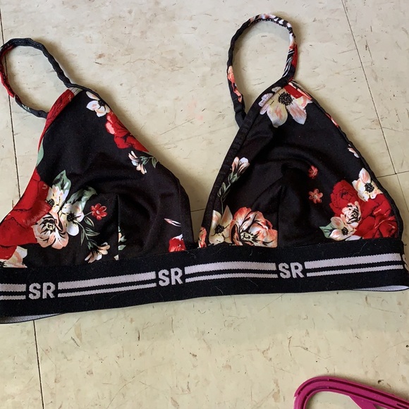 Matching set - Picture 2 of 3